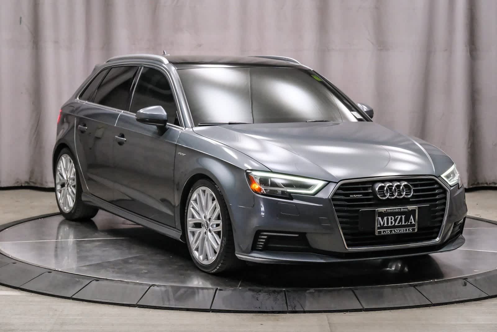 Thumbnail: 2018 Audi A3 e-tron - 5