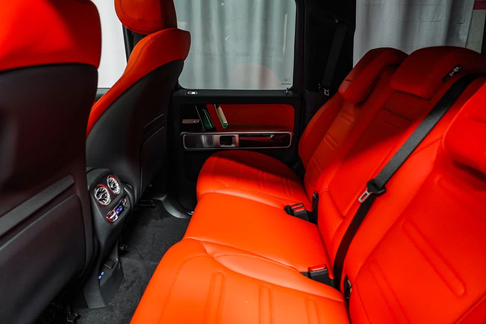 Thumbnail: 2026 Mercedes-Benz G-Class - 19