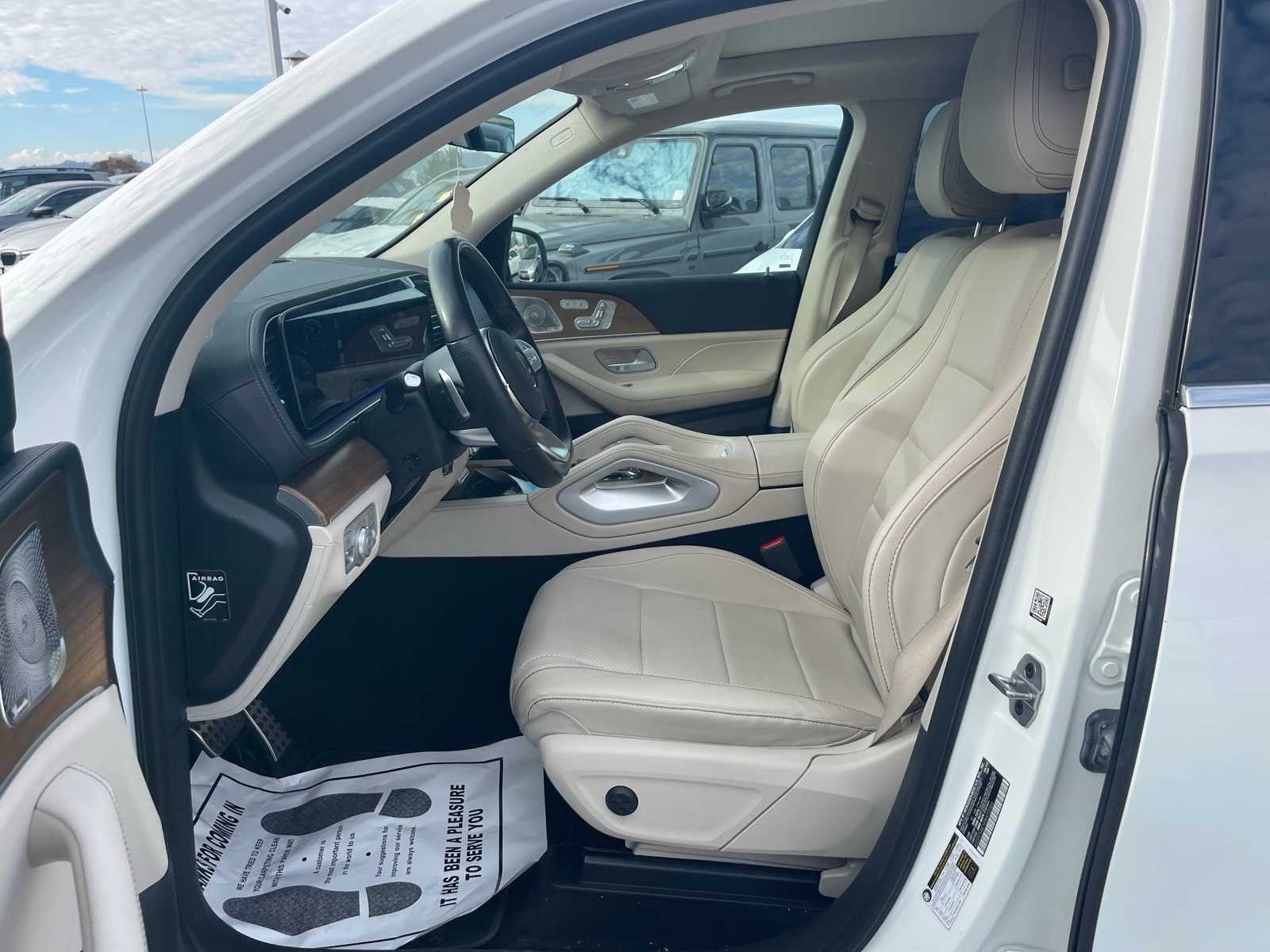 Thumbnail: 2023 Mercedes-Benz GLS - 7