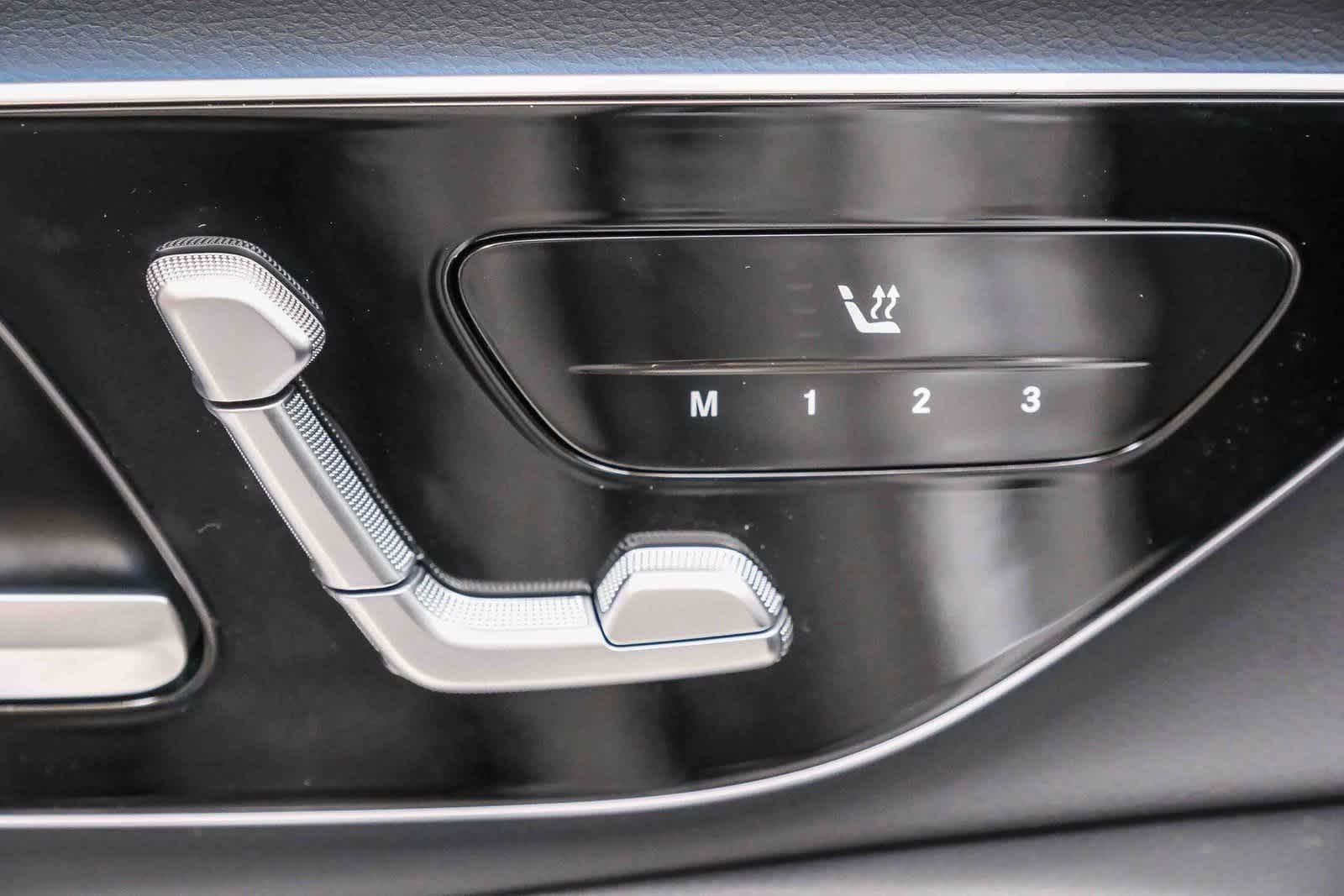 Thumbnail: 2026 Mercedes-Benz E-Class - 22