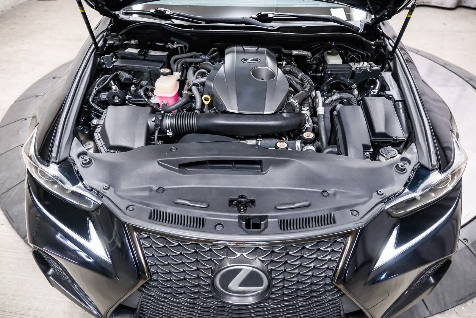 Thumbnail: 2017 Lexus IS - 28