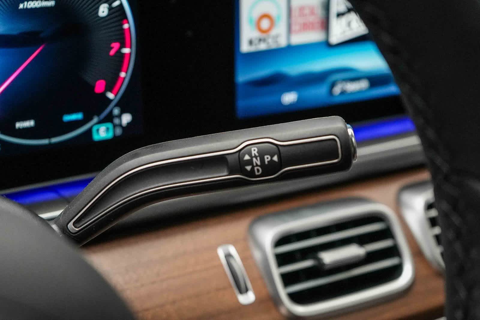 Thumbnail: 2026 Mercedes-Benz GLE - 20