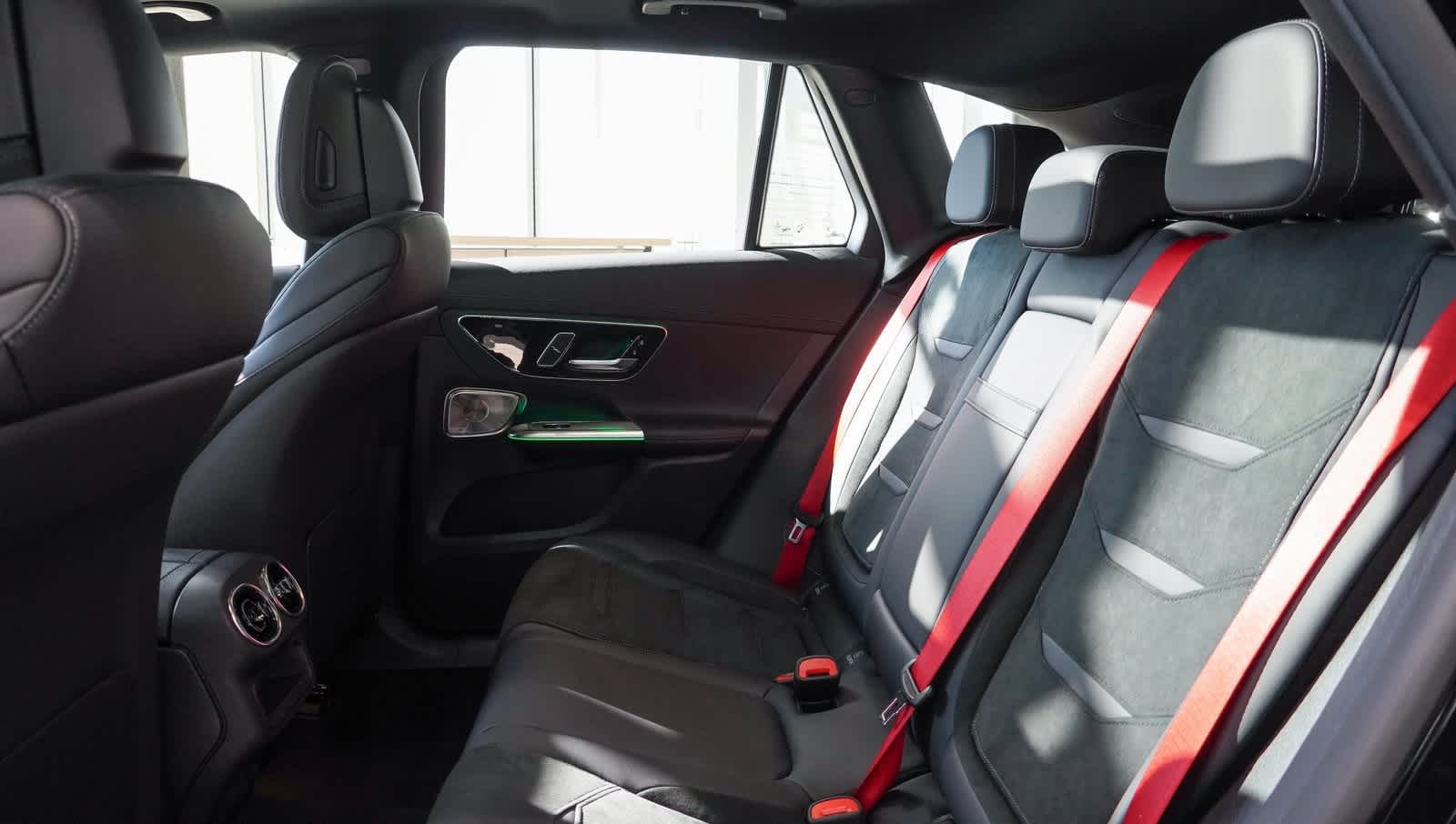 Thumbnail: 2025 Mercedes-Benz GL-Class - 20