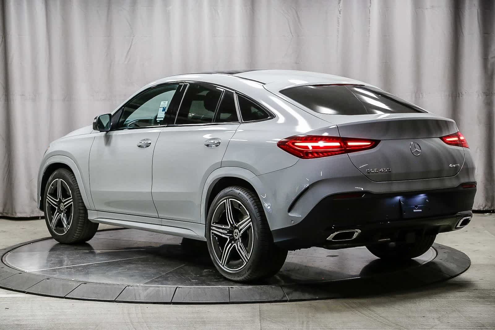 Thumbnail: 2026 Mercedes-Benz GLE - 2