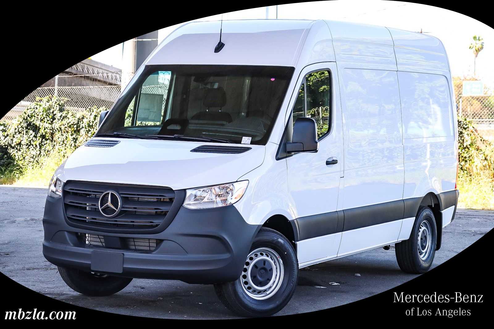 Thumbnail: 2026 Mercedes-Benz Sprinter - 1