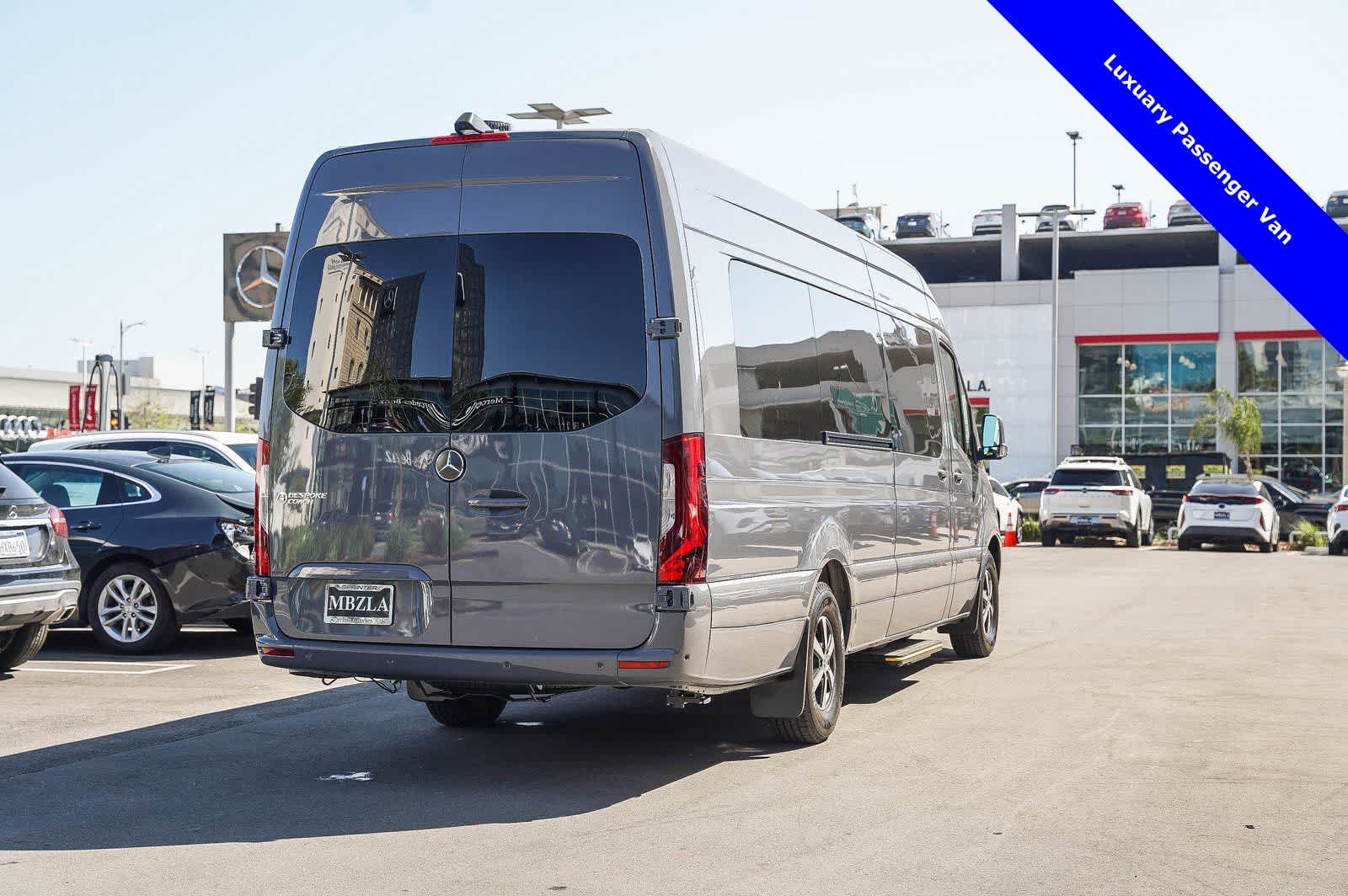 Thumbnail: 2024 Mercedes-Benz Sprinter - 14