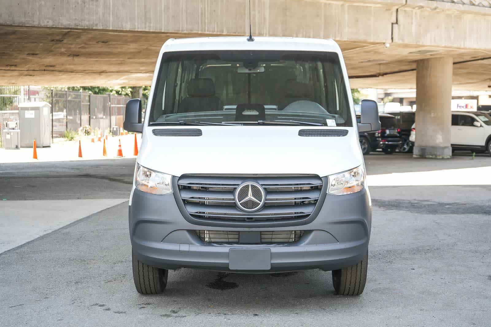 Thumbnail: 2026 Mercedes-Benz Sprinter - 2