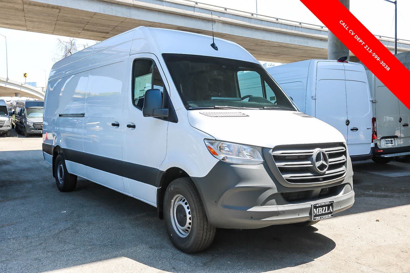 Thumbnail: 2024 Mercedes-Benz Sprinter - 3