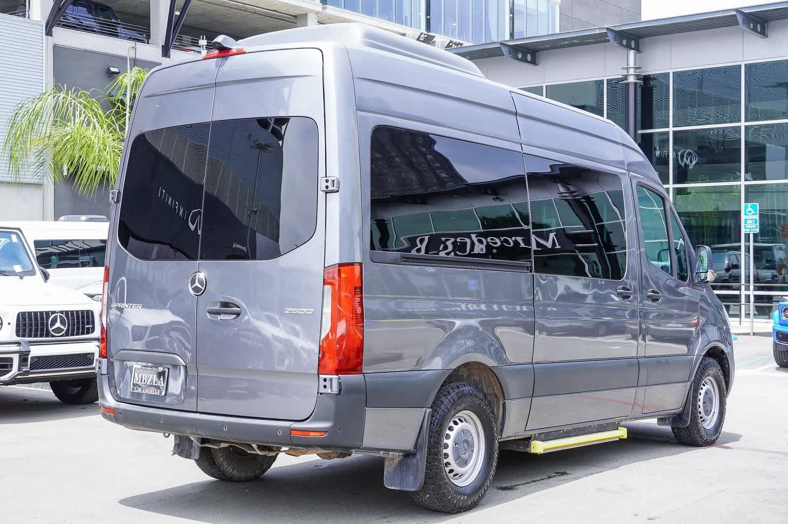 Thumbnail: 2022 Mercedes-Benz Sprinter - 4