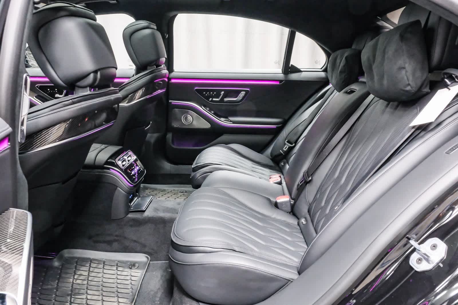 Thumbnail: 2025 Mercedes-Benz S-Class - 17