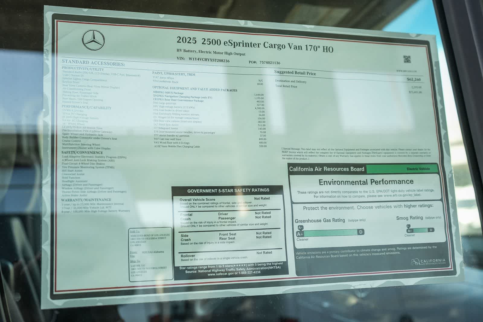 Thumbnail: 2025 Mercedes-Benz eSprinter - 35