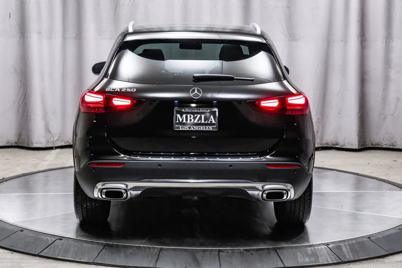 Thumbnail: 2025 Mercedes-Benz GLA - 3