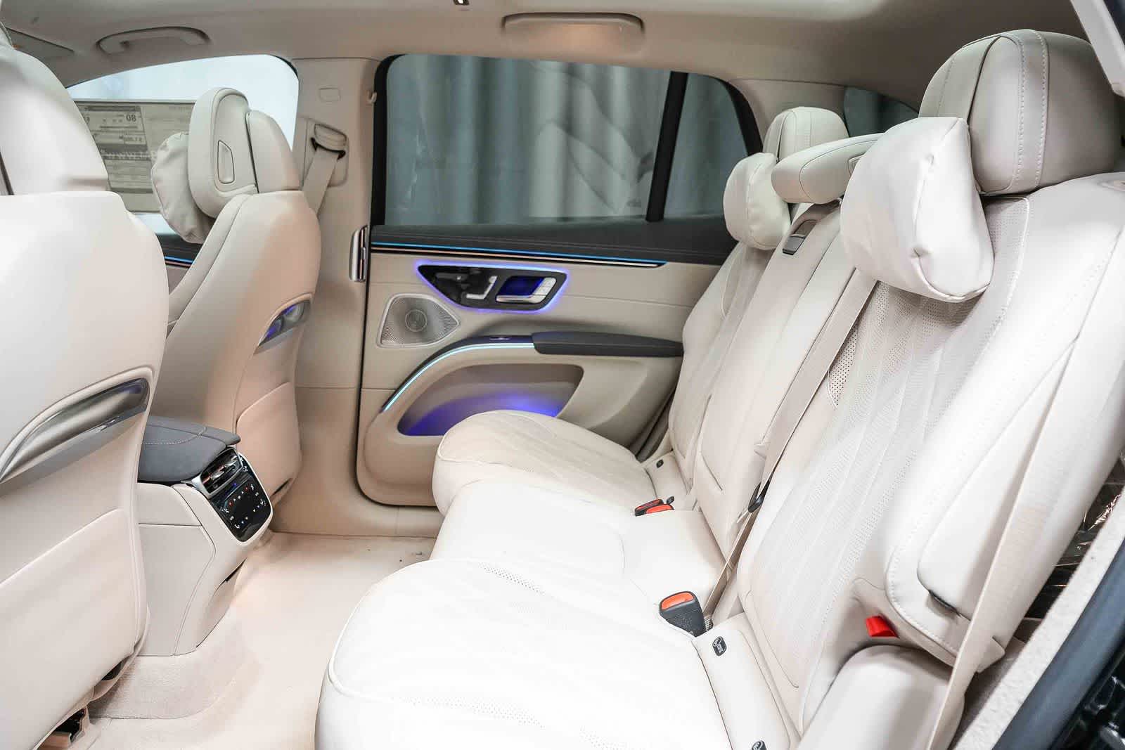 Thumbnail: 2026 Mercedes-Benz EQS - 18