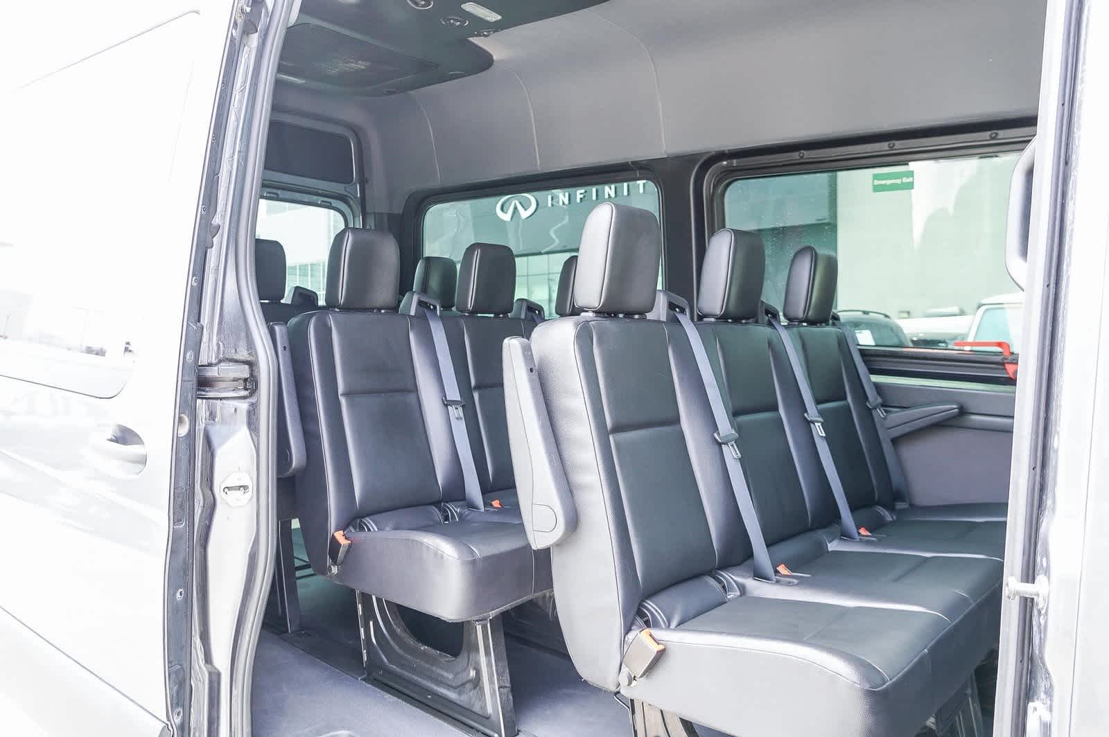 Thumbnail: 2022 Mercedes-Benz Sprinter - 18