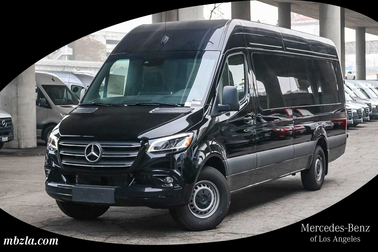 Thumbnail: 2024 Mercedes-Benz Sprinter - 1