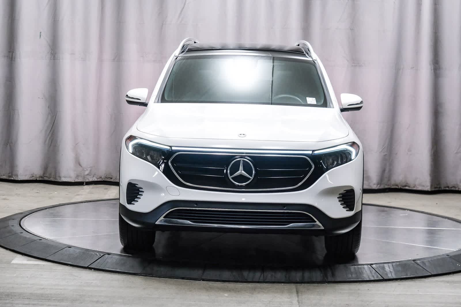 Thumbnail: 2023 Mercedes-Benz EQB - 6