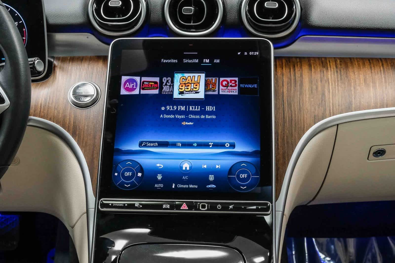 Thumbnail: 2025 Mercedes-Benz C-Class - 14