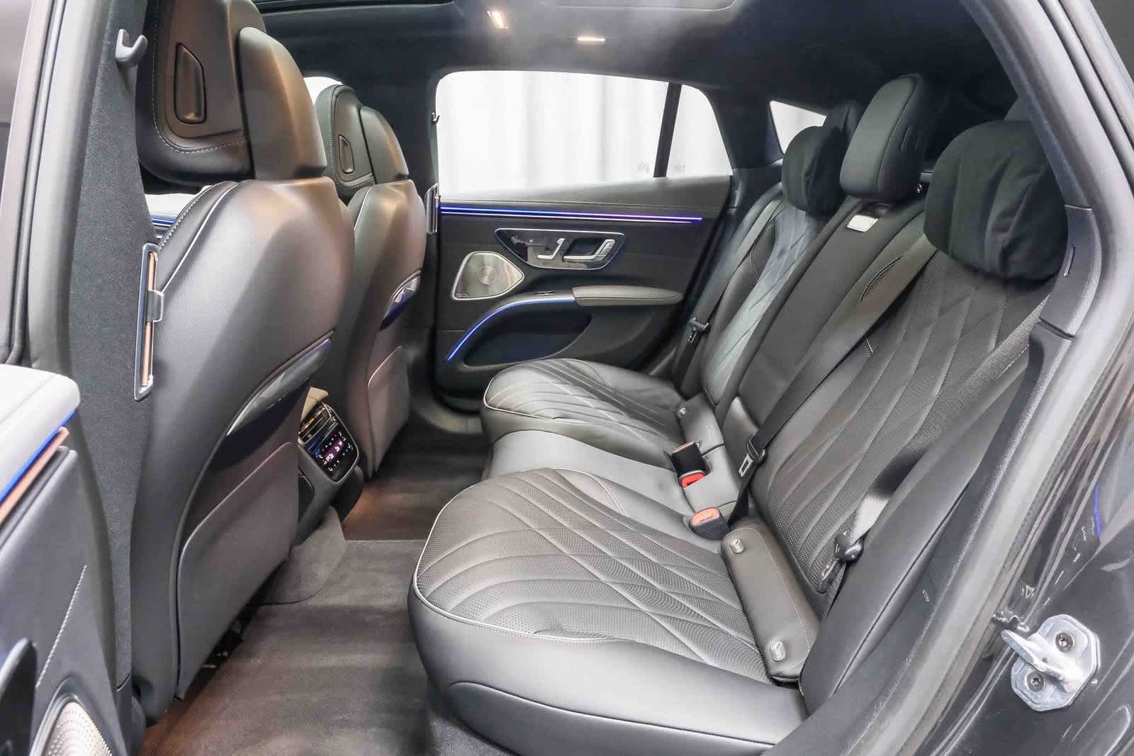 Thumbnail: 2025 Mercedes-Benz EQS - 16