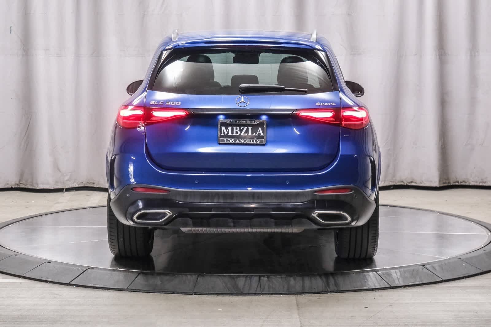 Thumbnail: 2023 Mercedes-Benz GLC - 3