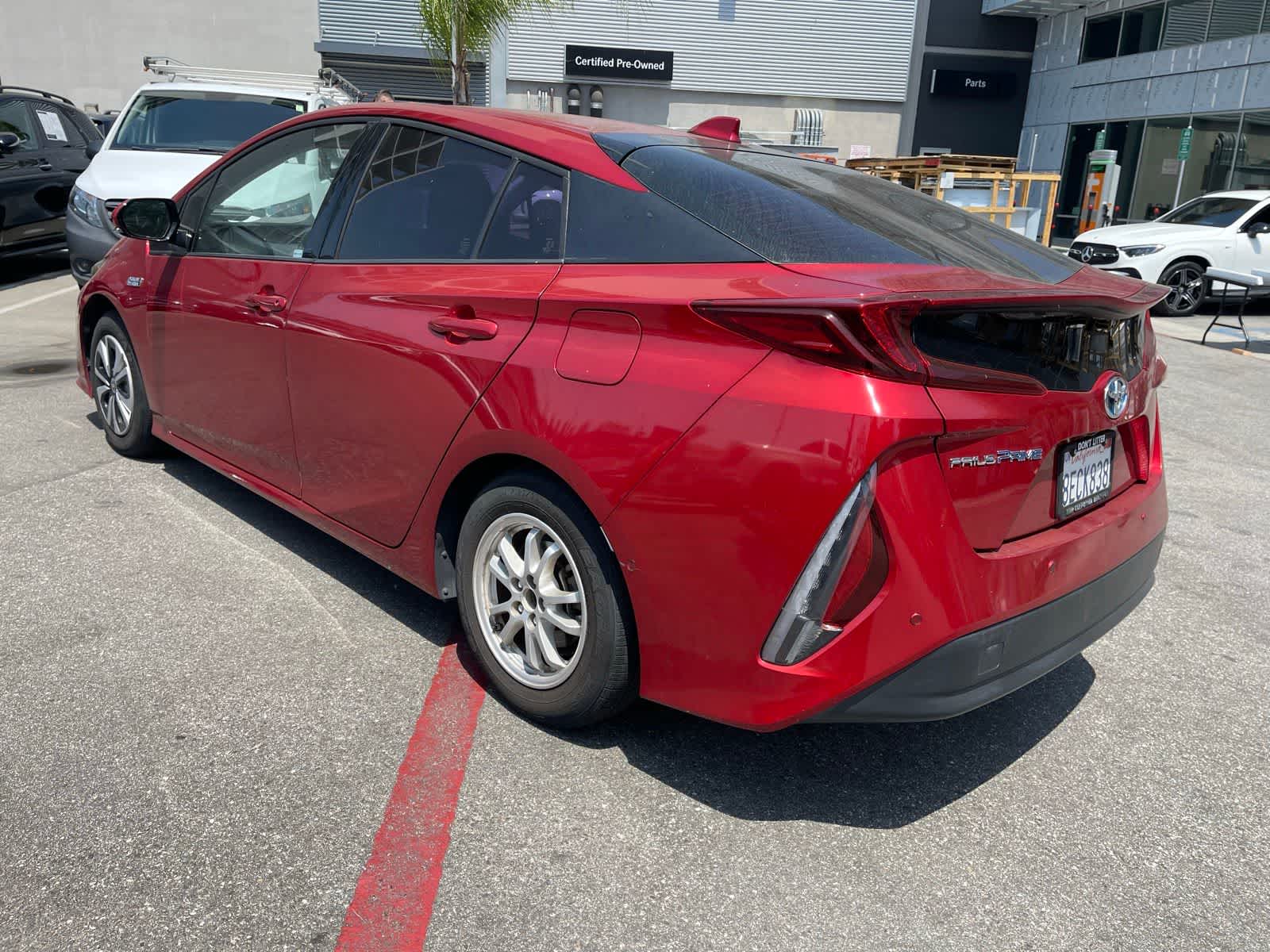 Thumbnail: 2017 Toyota Prius Prime - 4