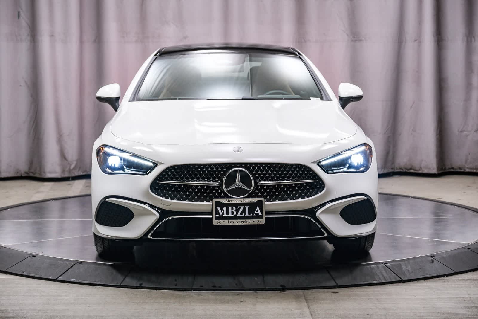 Thumbnail: 2024 Mercedes-Benz CLE - 6