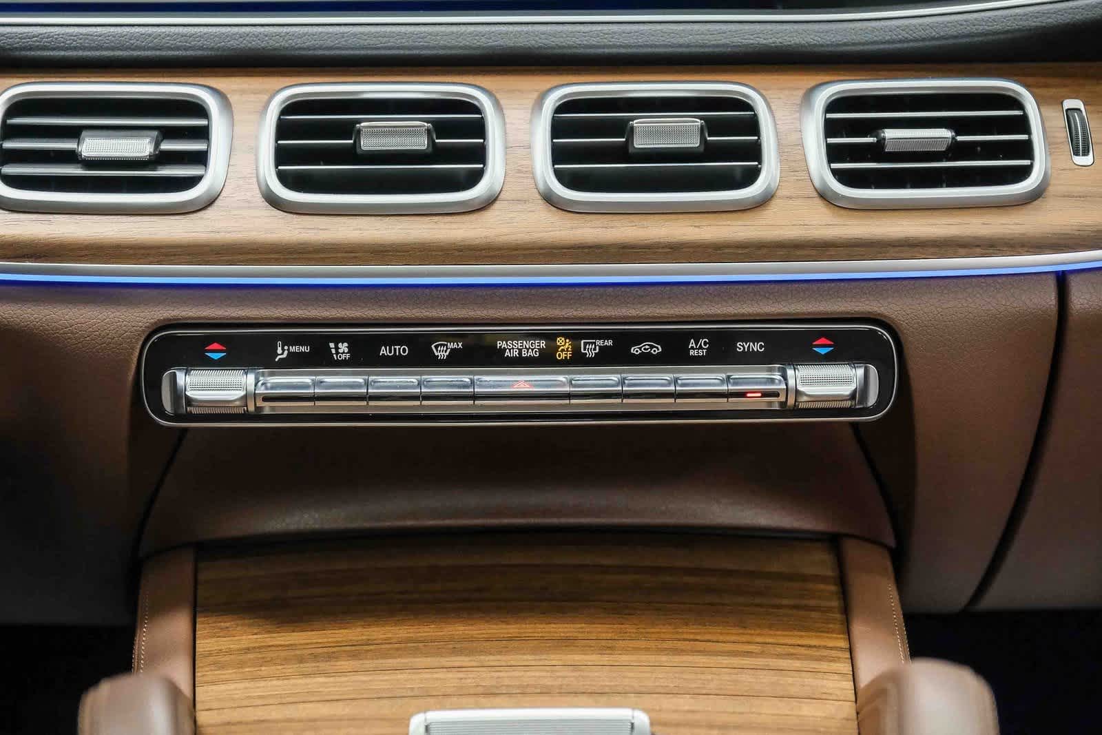 Thumbnail: 2025 Mercedes-Benz GLE - 16