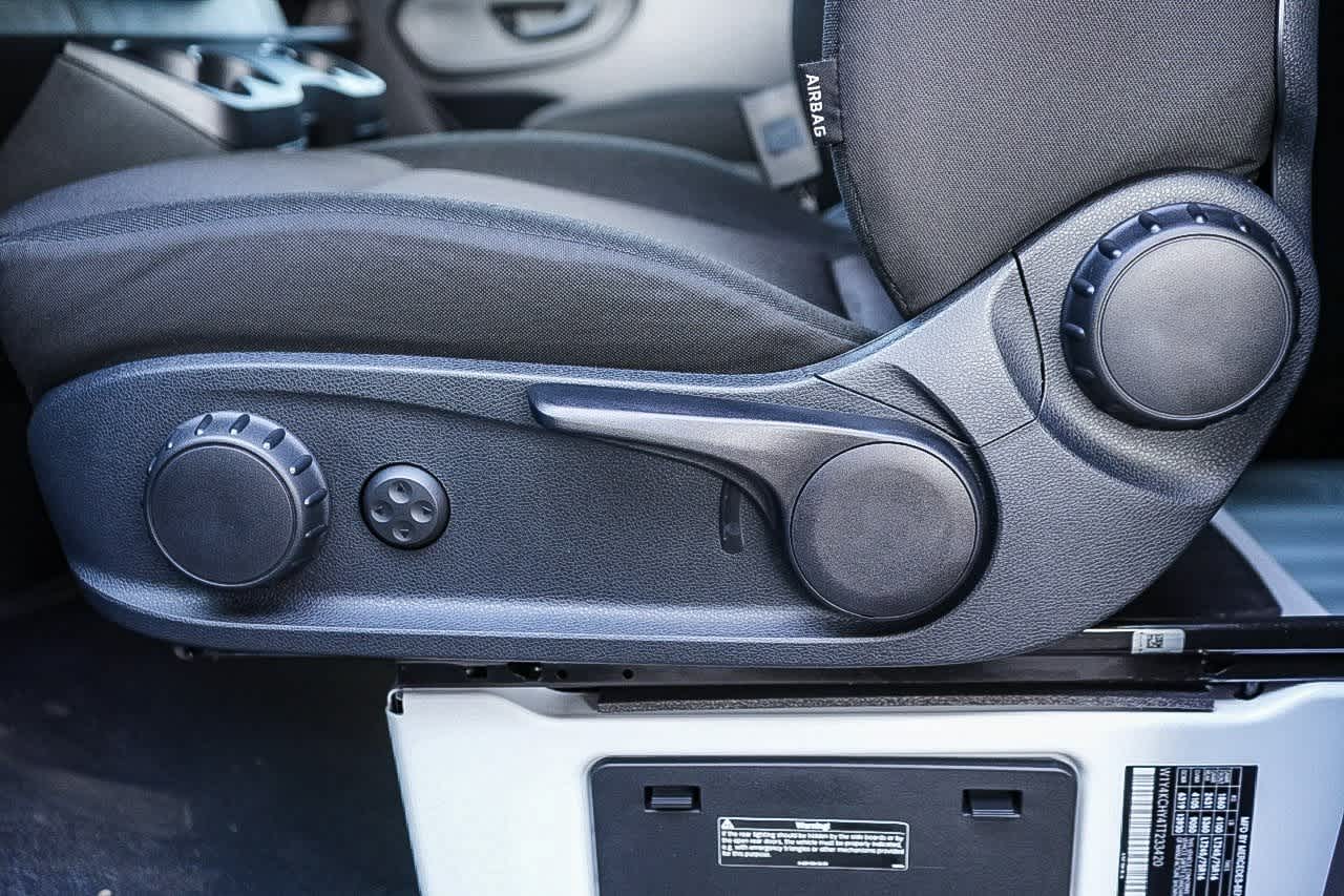 Thumbnail: 2026 Mercedes-Benz Sprinter - 18