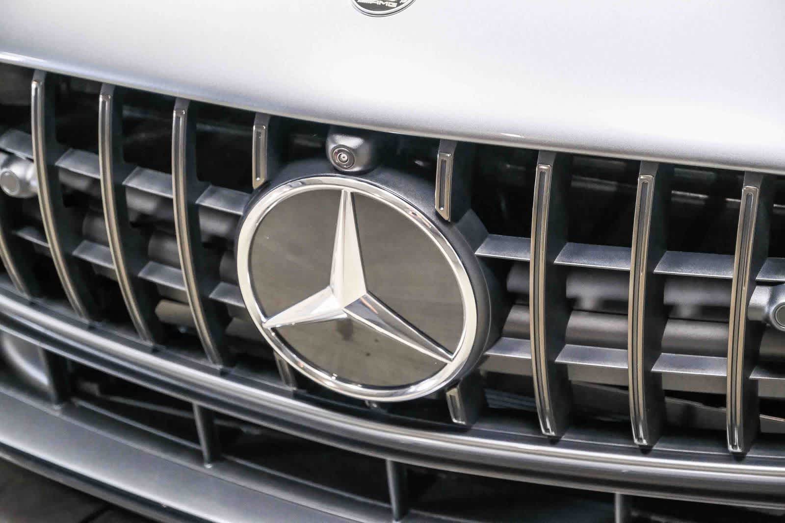 Thumbnail: 2025 Mercedes-Benz AMG GT - 13
