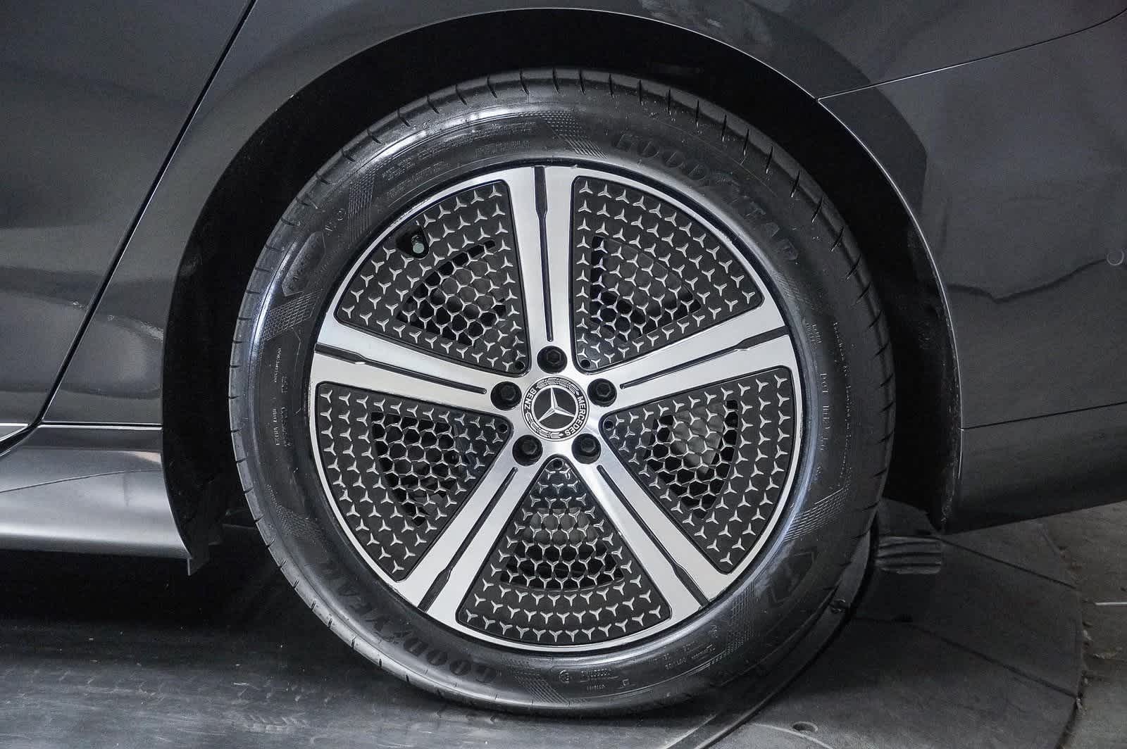 2023 Mercedes-Benz EQS 450+ 10