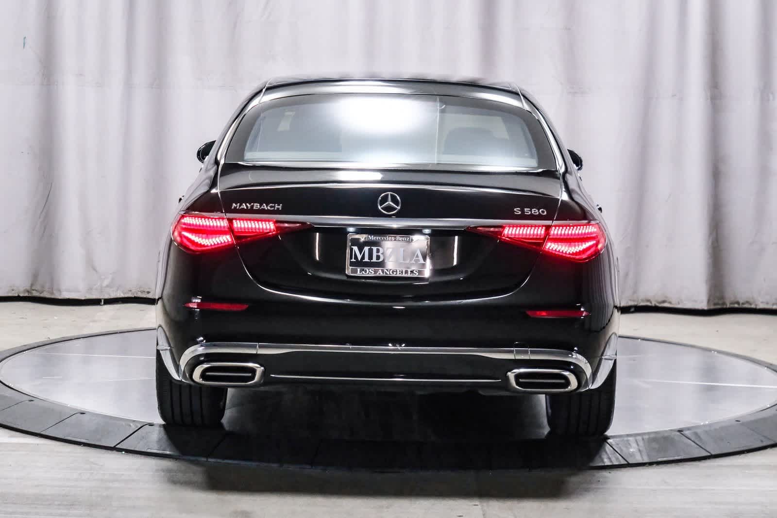 Thumbnail: 2024 Mercedes-Benz S-Class - 3