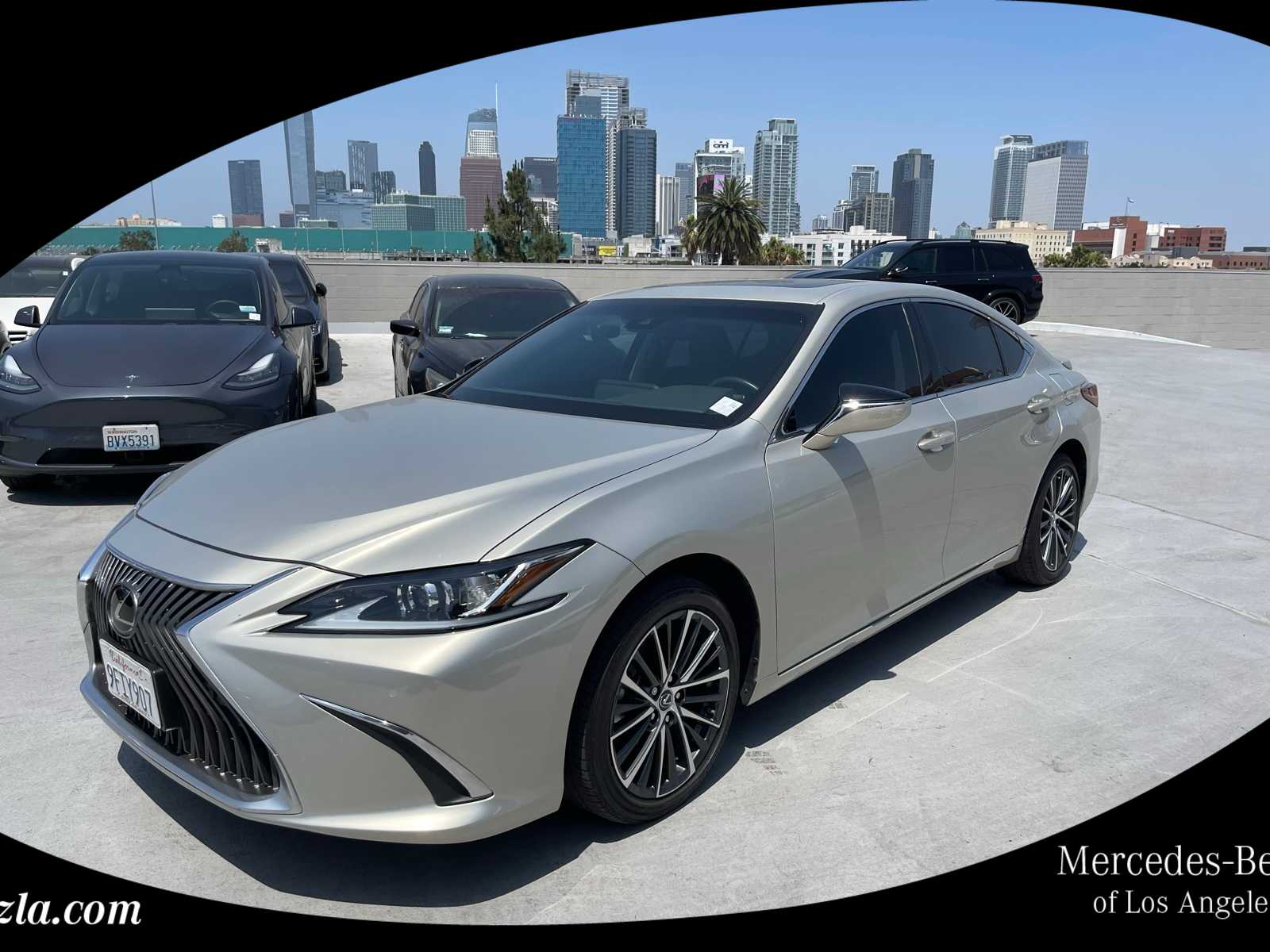 Thumbnail: 2023 Lexus ES - 1