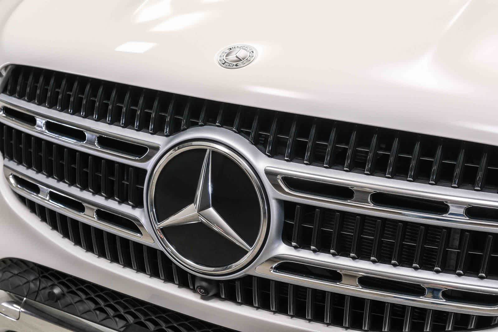 Thumbnail: 2026 Mercedes-Benz GLE - 14