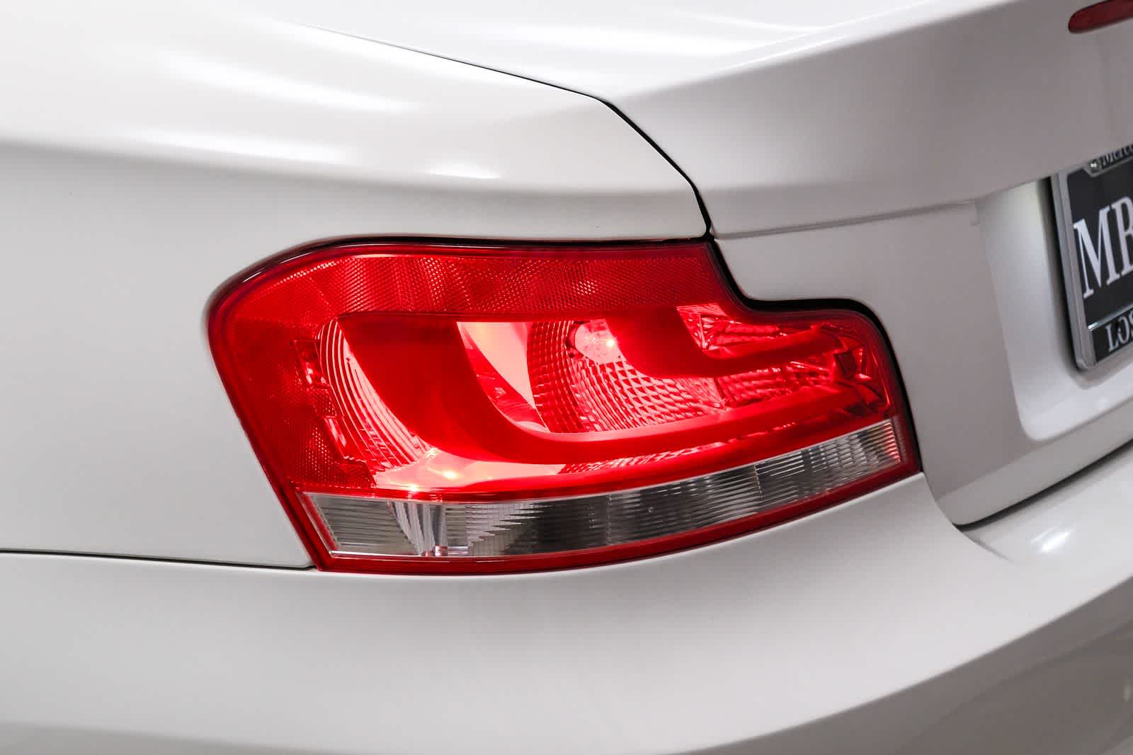 Thumbnail: 2012 BMW 1 Series - 7