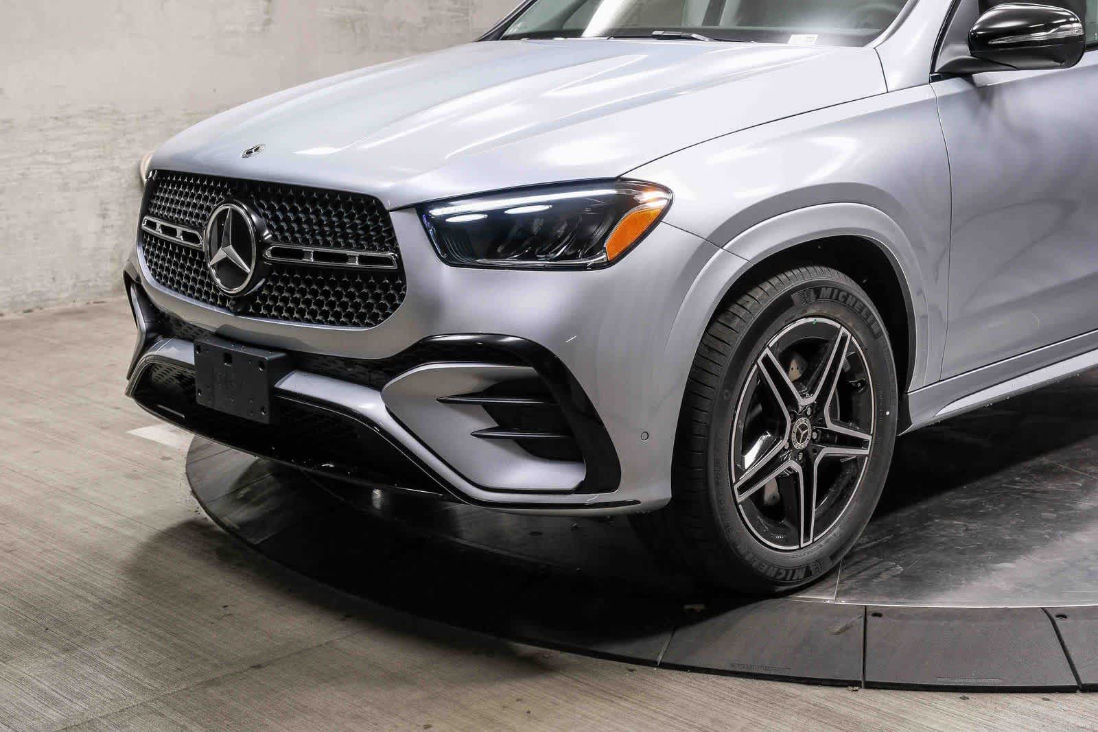 Thumbnail: 2026 Mercedes-Benz GLE - 11
