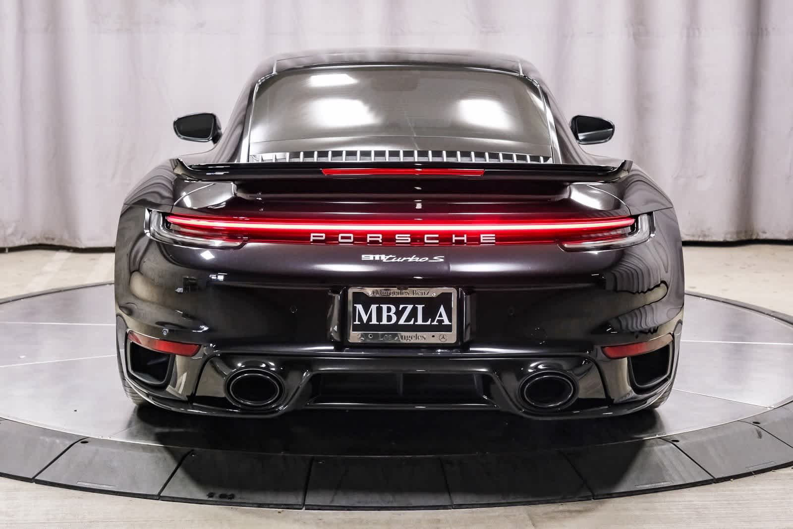 Thumbnail: 2023 Porsche 911 - 3