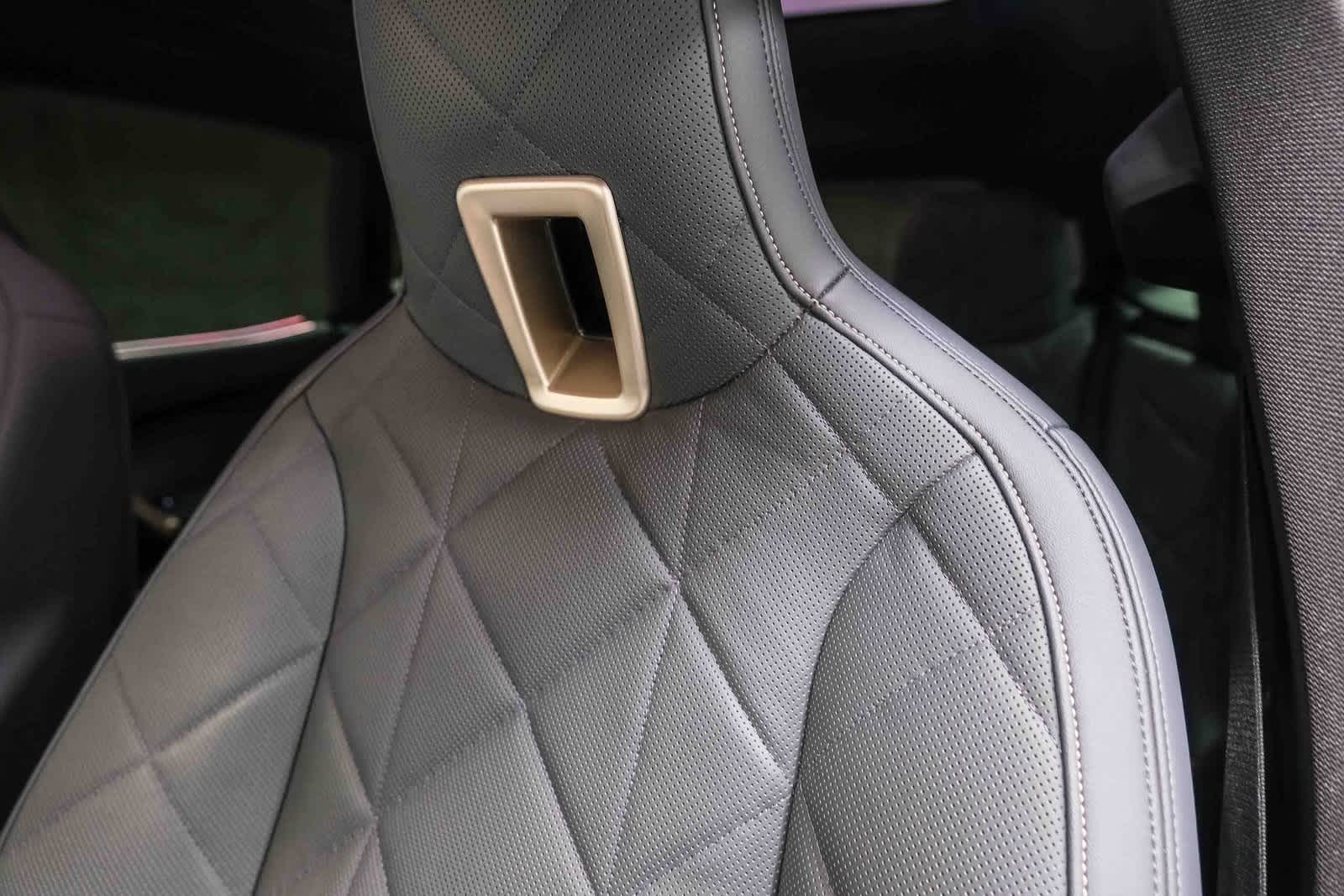 Thumbnail: 2023 BMW iX - 17