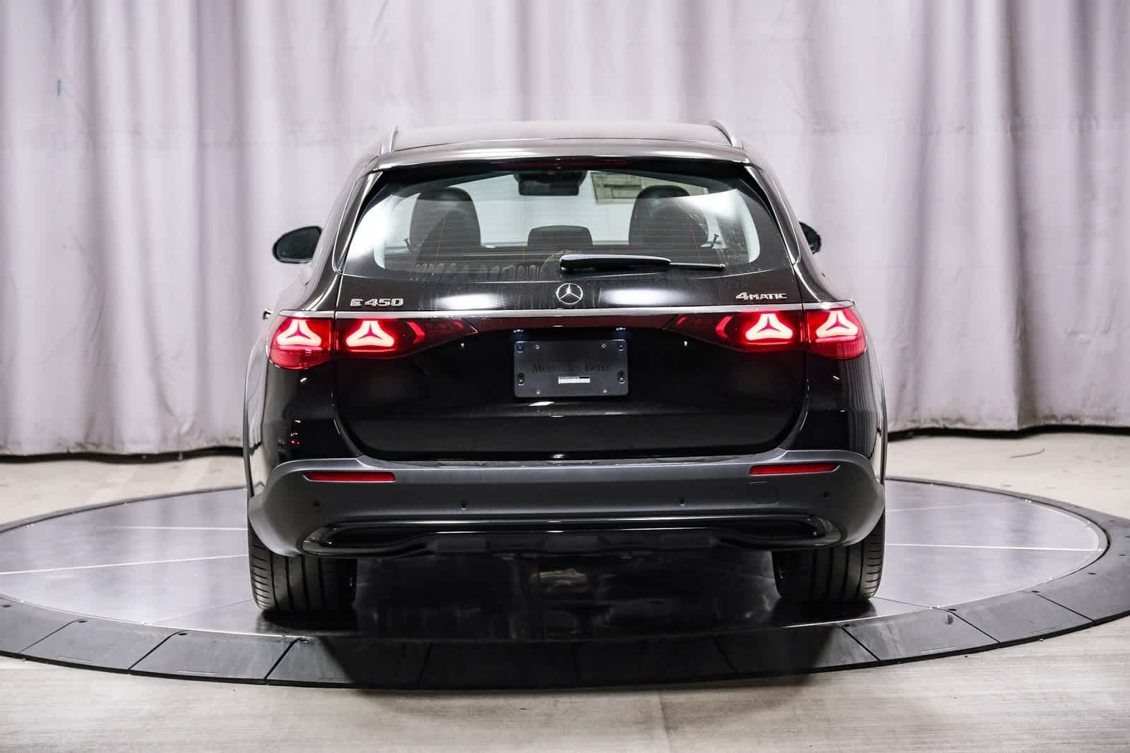 Thumbnail: 2026 Mercedes-Benz E-Class - 3