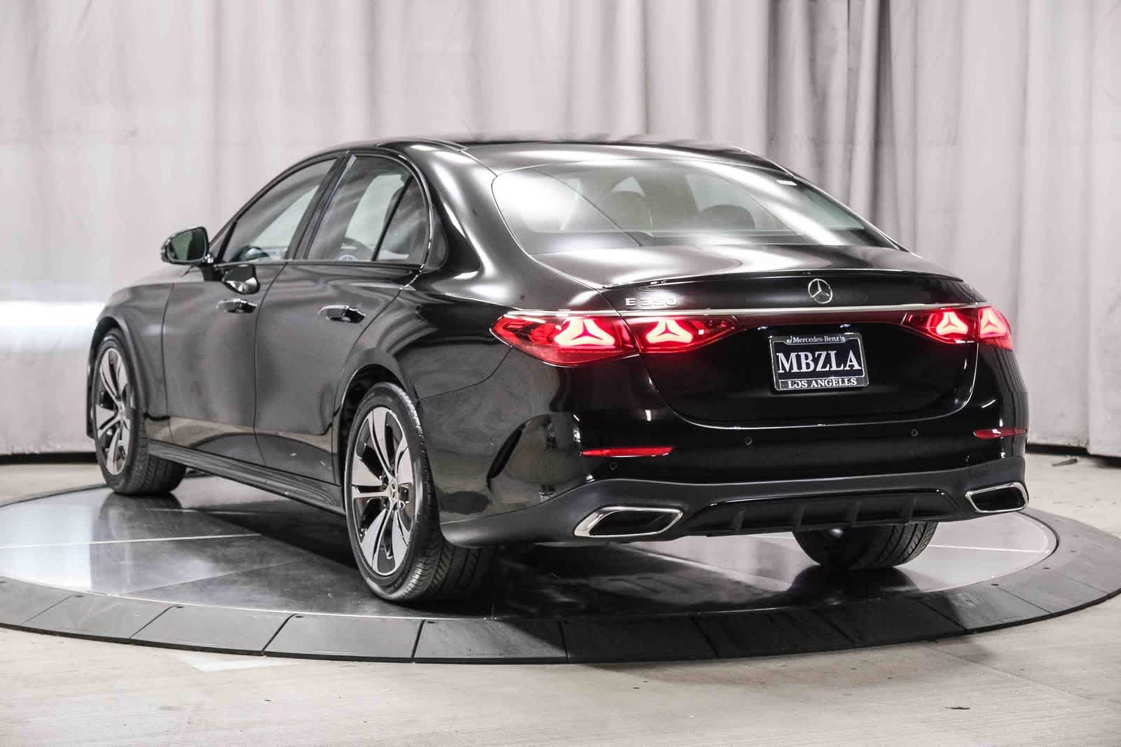 Thumbnail: 2026 Mercedes-Benz E-Class - 2