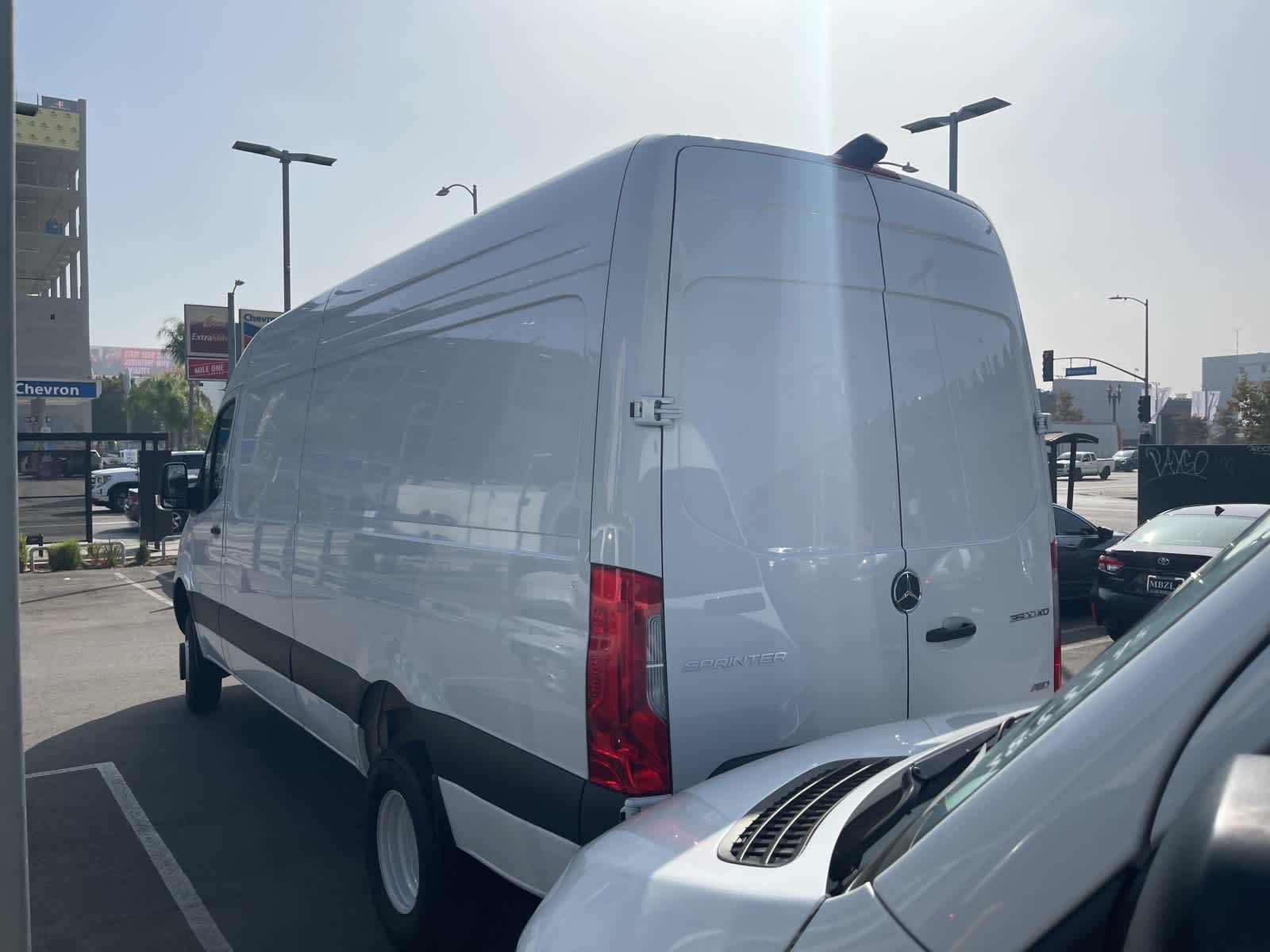 Thumbnail: 2025 Mercedes-Benz Sprinter - 8