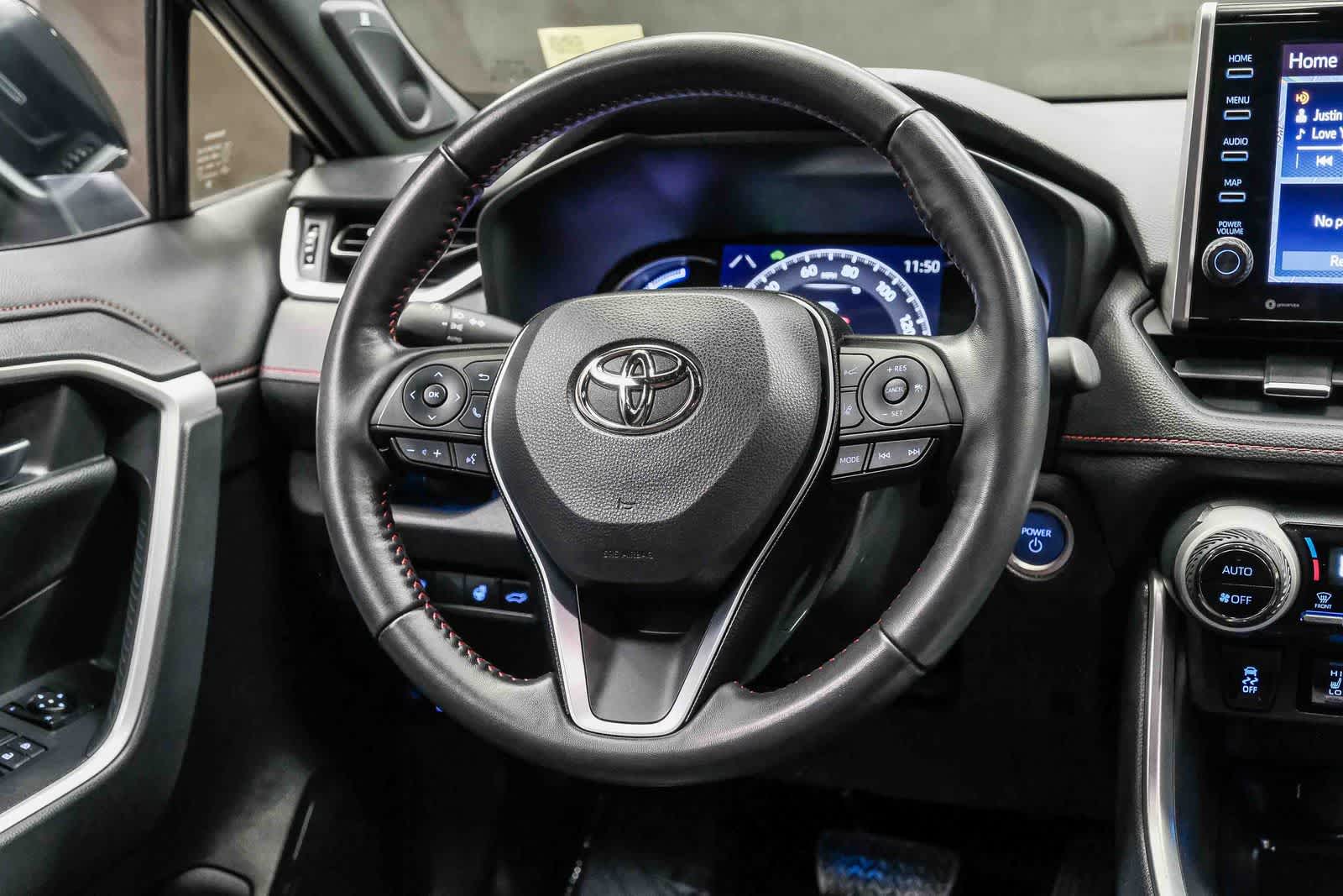 Thumbnail: 2022 Toyota RAV4 - 19