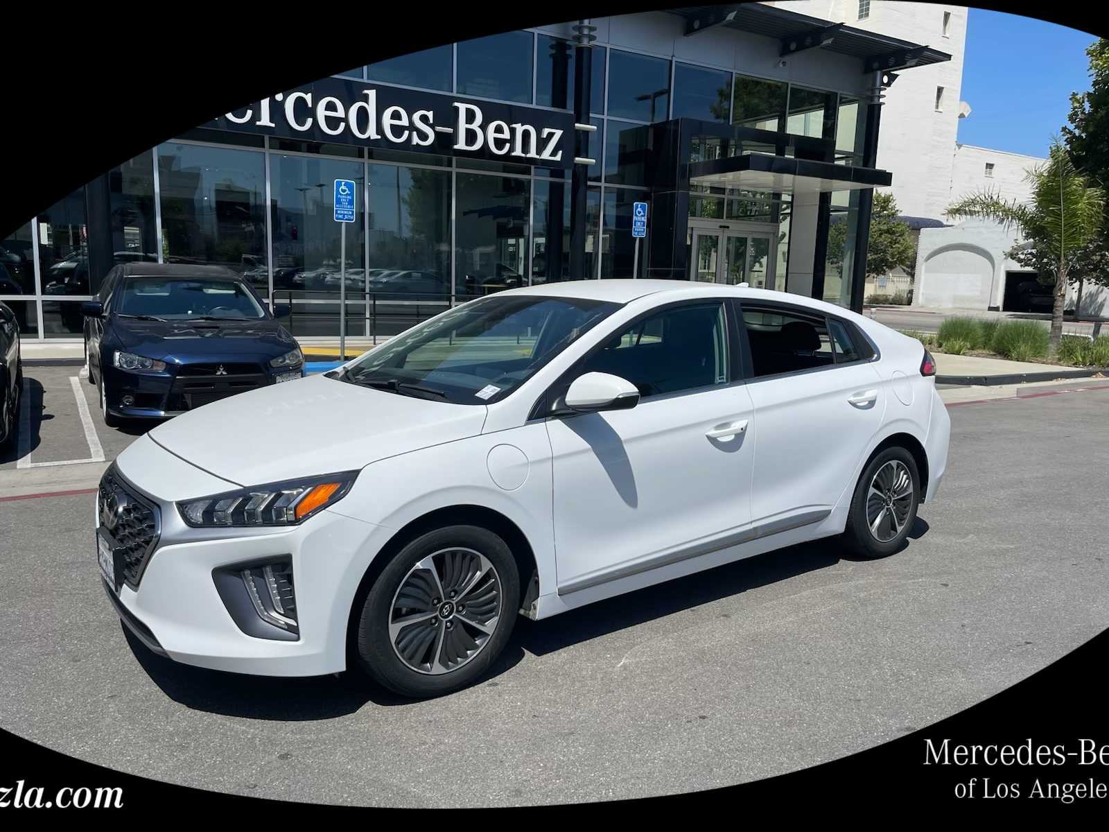 Thumbnail: 2022 Hyundai Ioniq - 1