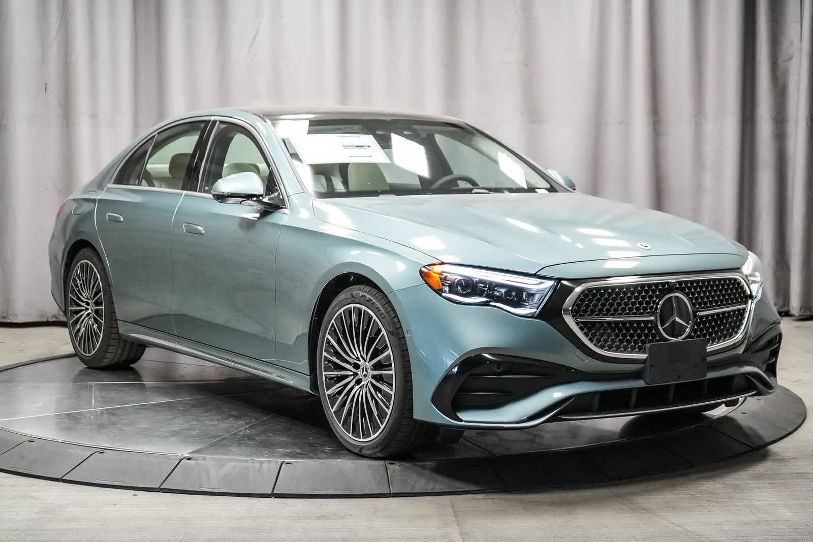 Thumbnail: 2026 Mercedes-Benz E-Class - 3