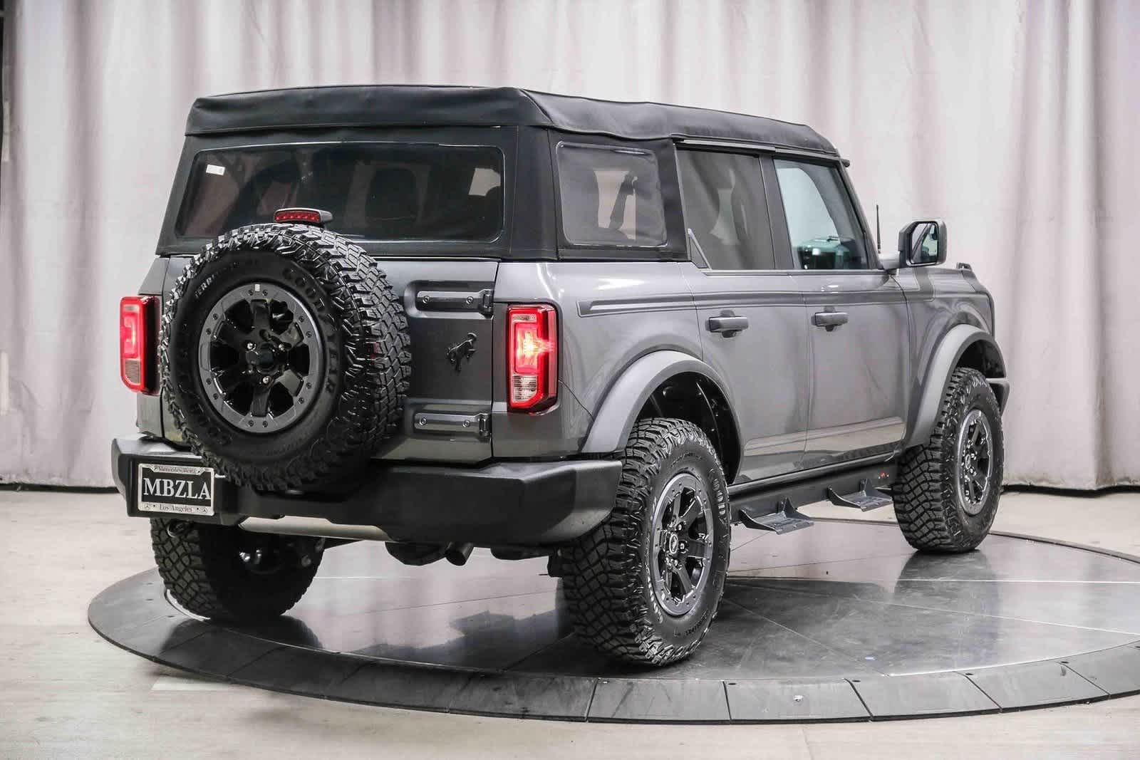 Thumbnail: 2023 Ford Bronco - 4