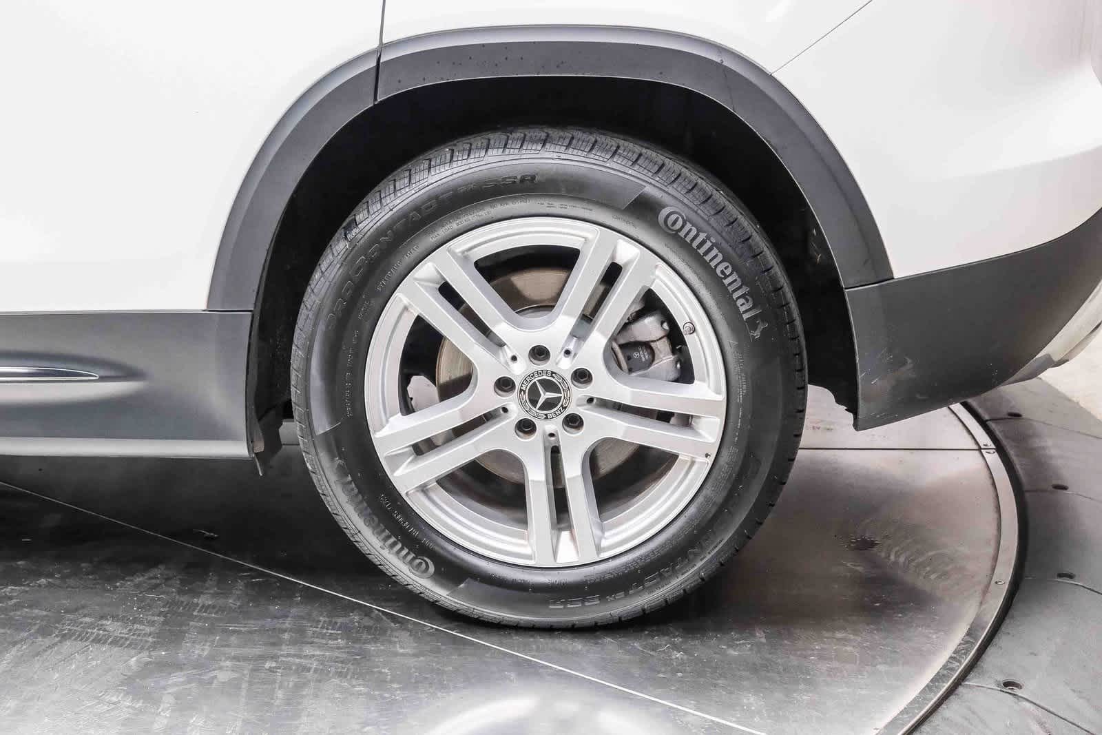 Thumbnail: 2022 Mercedes-Benz GLB - 9