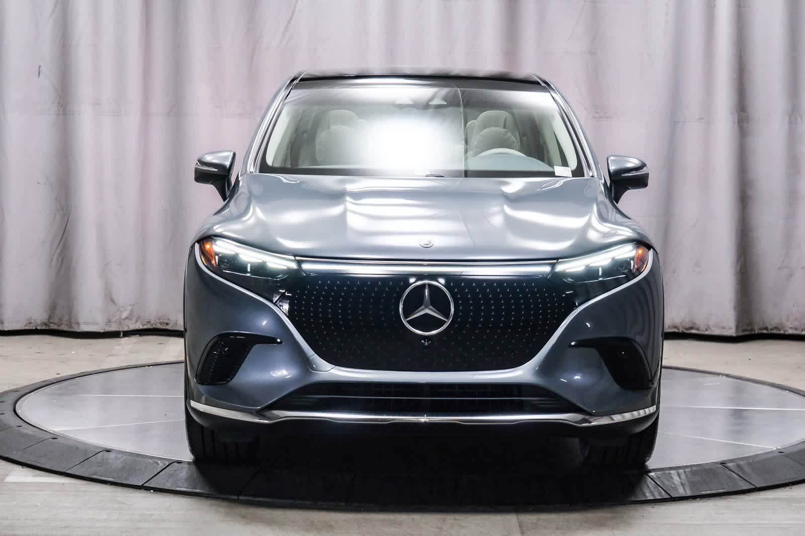Thumbnail: 2025 Mercedes-Benz EQS - 6