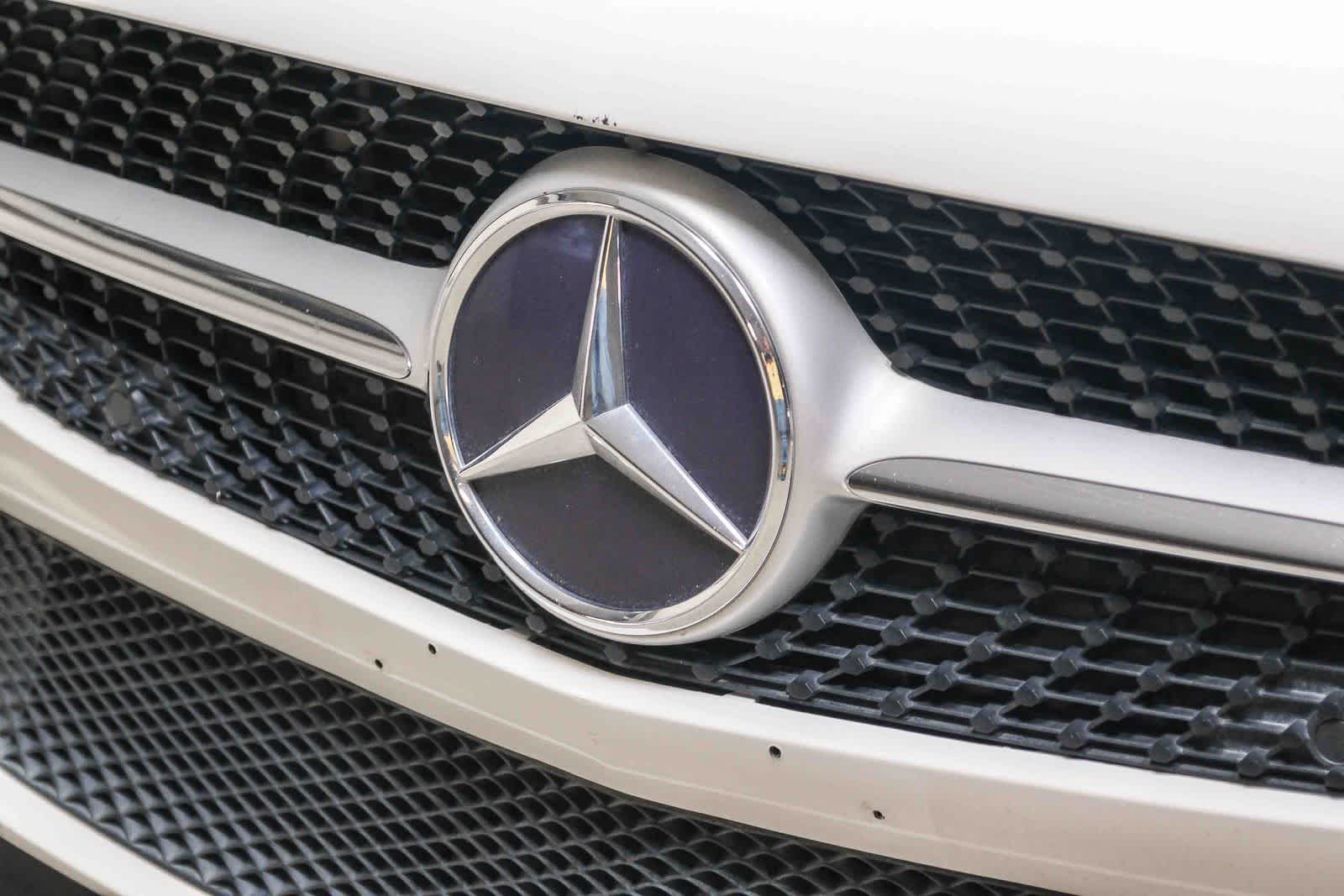 Thumbnail: 2019 Mercedes-Benz A-Class - 13