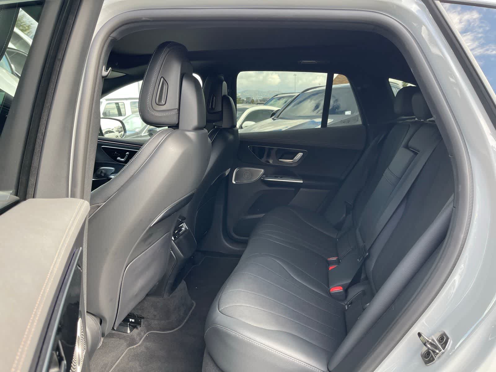 Thumbnail: 2024 Mercedes-Benz EQE - 6