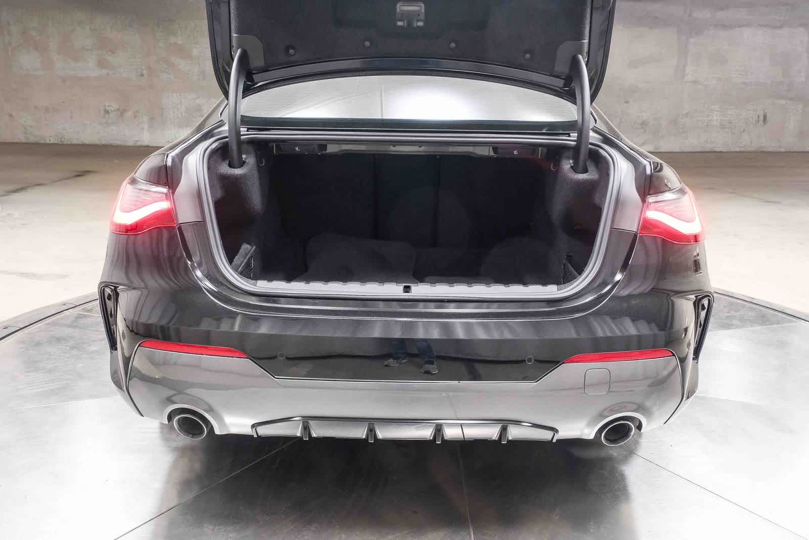 Thumbnail: 2023 BMW 4 Series - 25