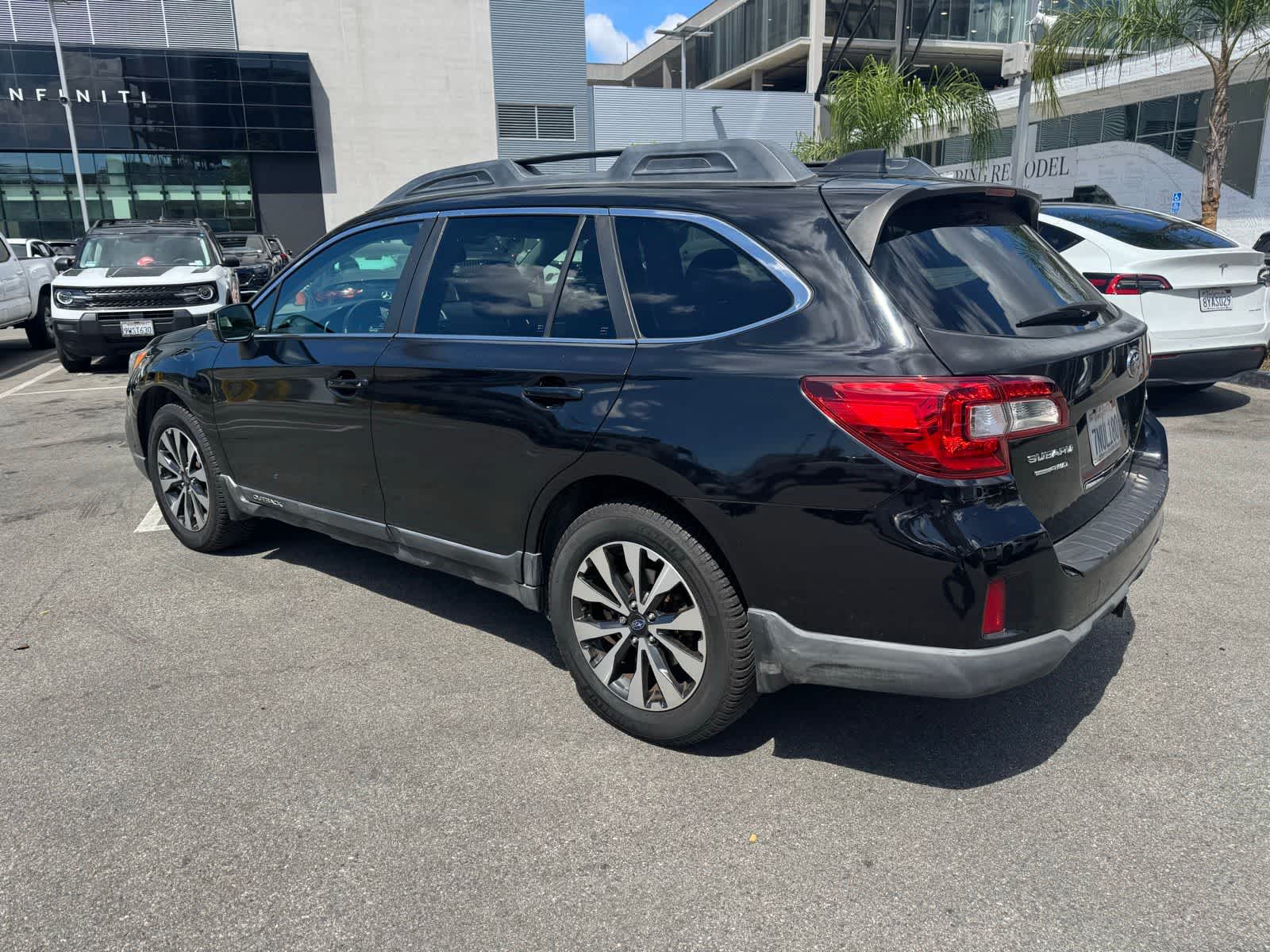 Thumbnail: 2016 Subaru Outback - 4