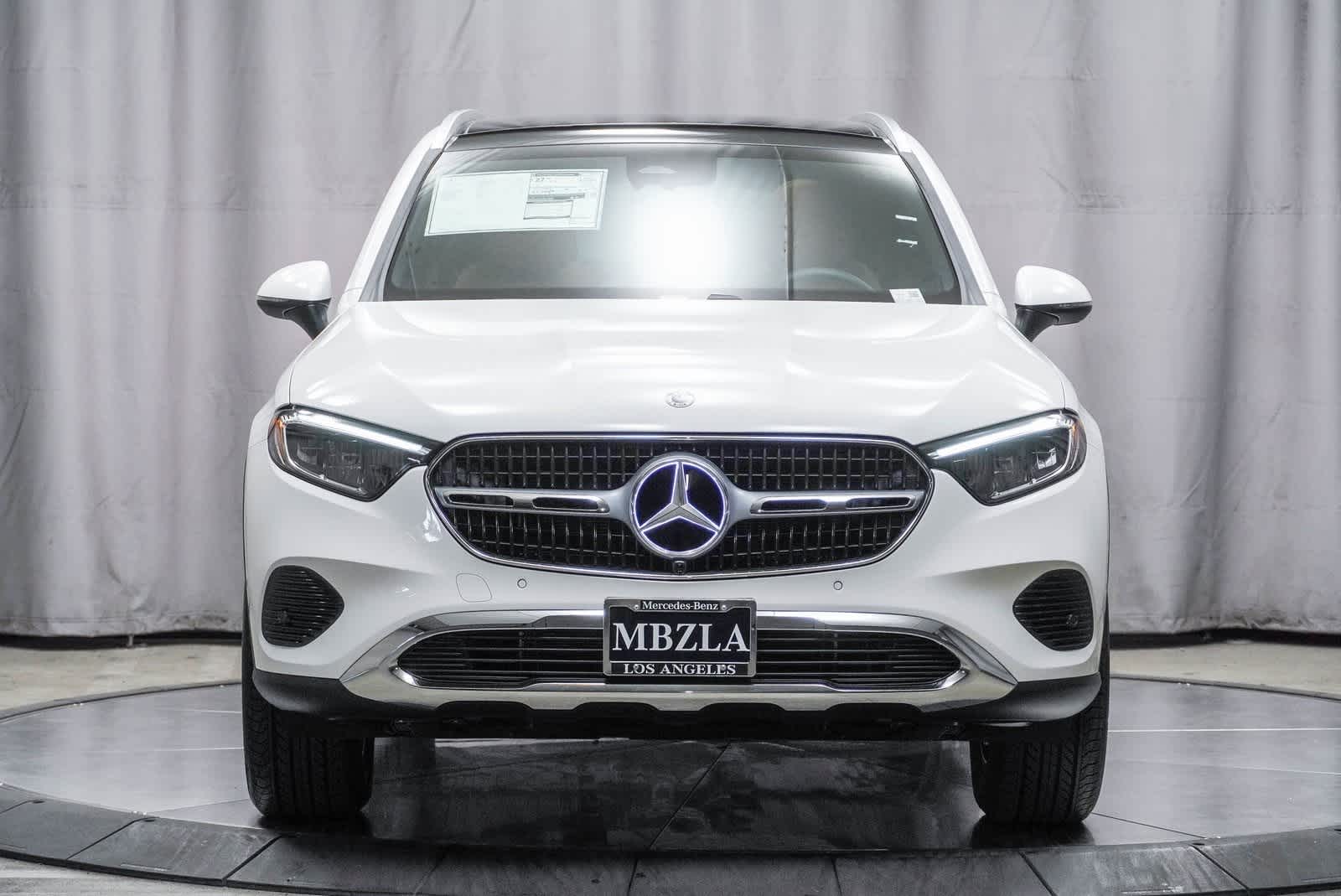 2025 Mercedes-Benz GLC 300 6
